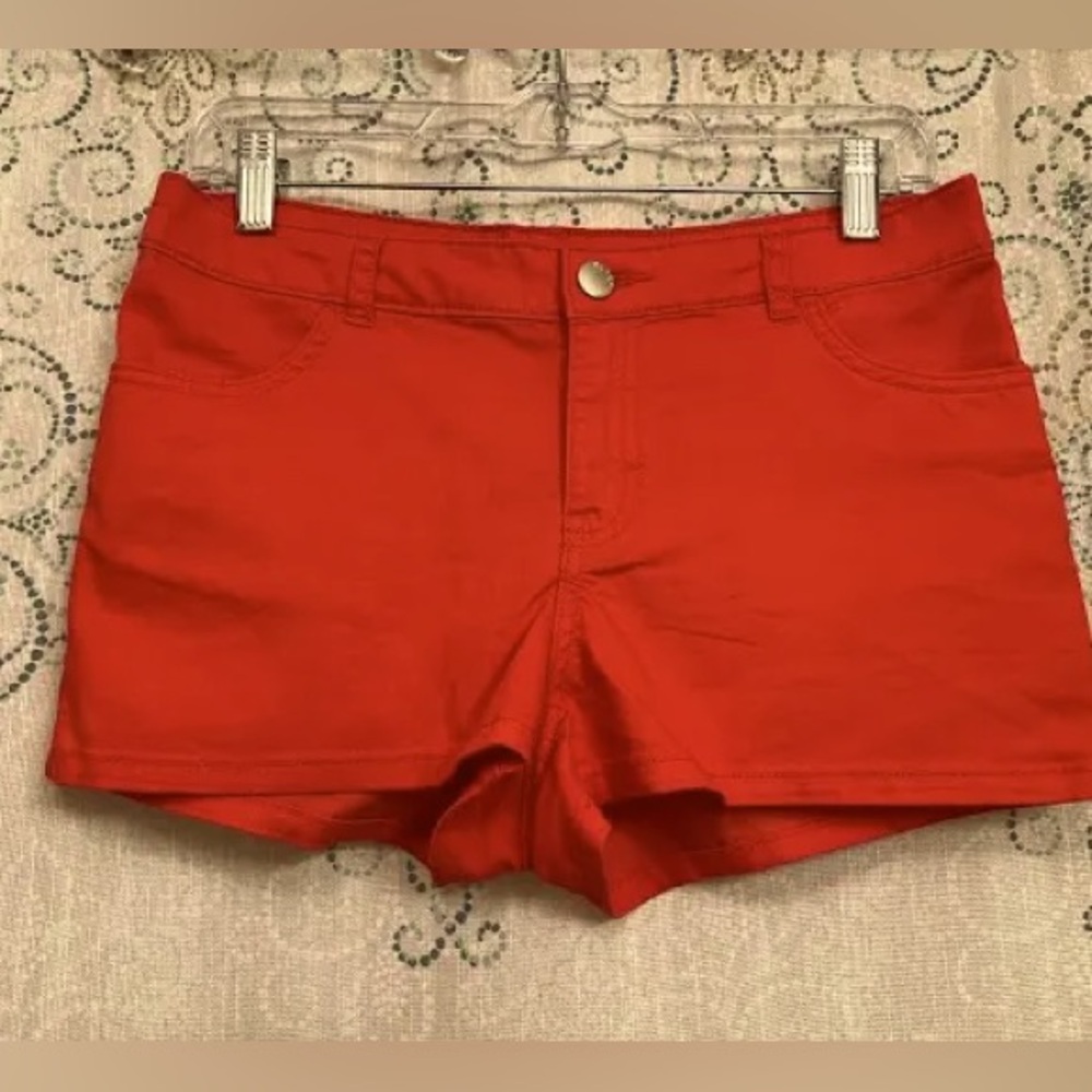 Divided by H&M high waisted shorts